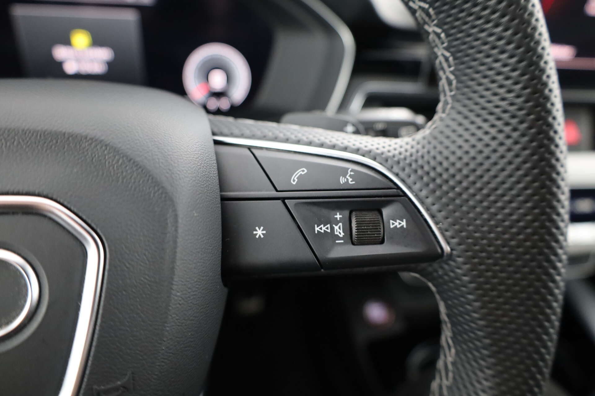 AUDI S4 Avant, photo 13 sur 17