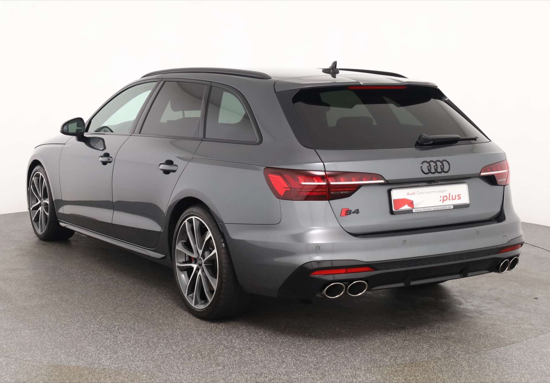 AUDI S4 Avant, photo 3 sur 17