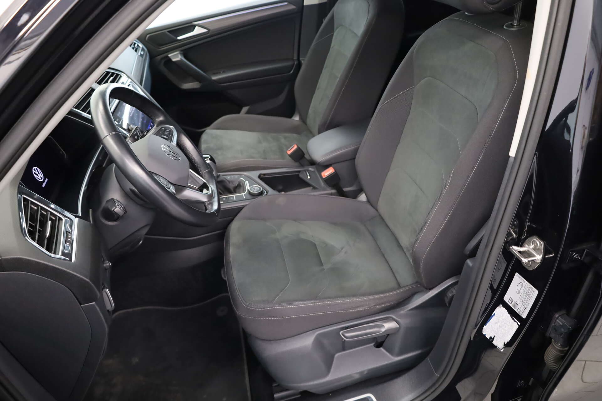 VOLKSWAGEN Tiguan Allspace, photo 5 sur 17