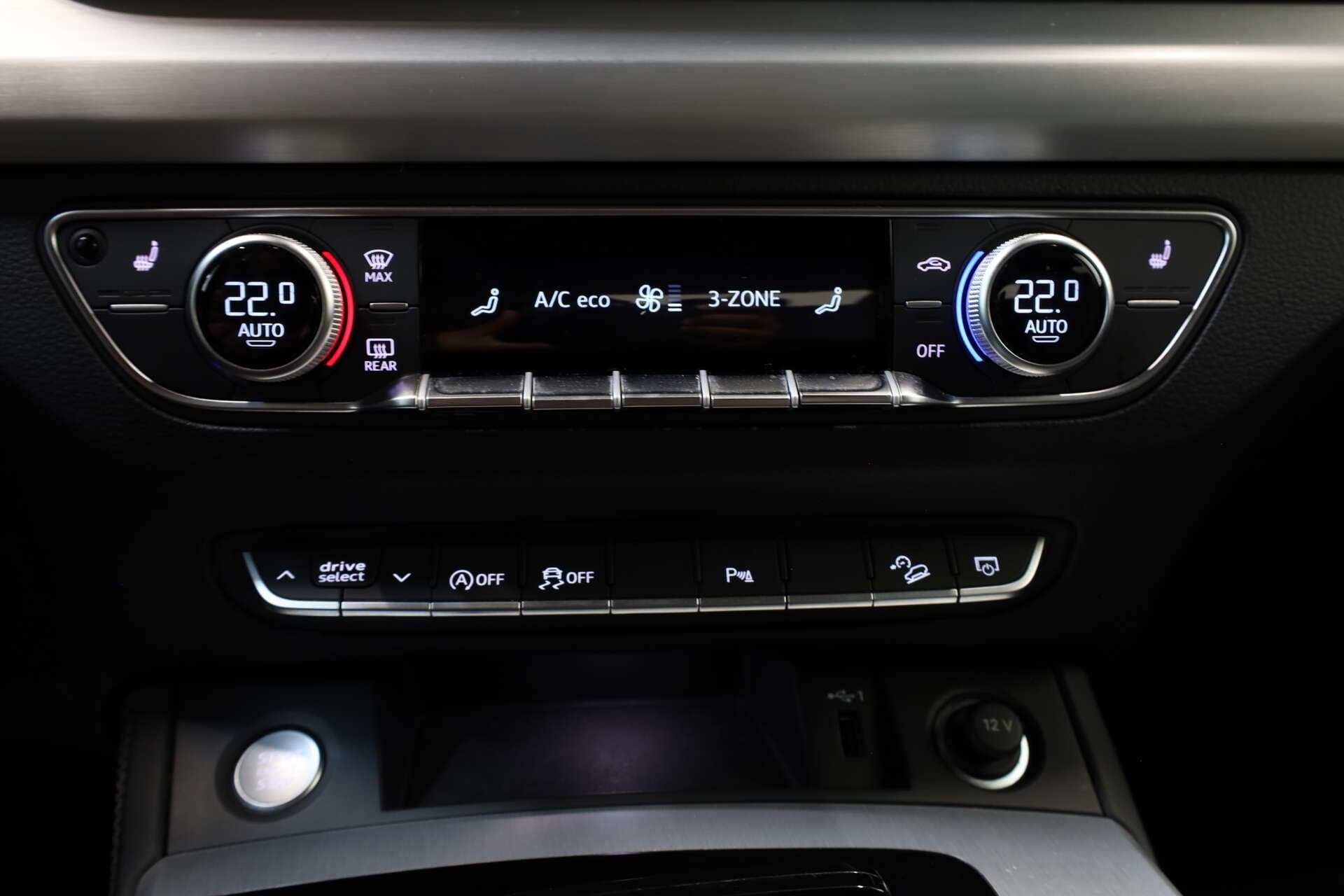 AUDI Q5, photo 15 sur 17