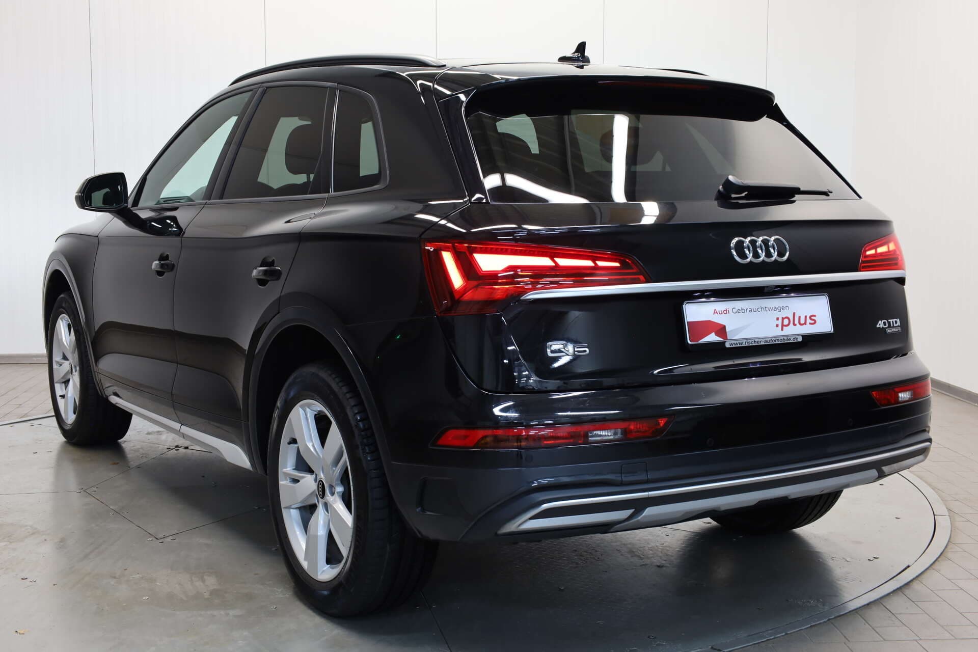 AUDI Q5, photo 2 sur 17