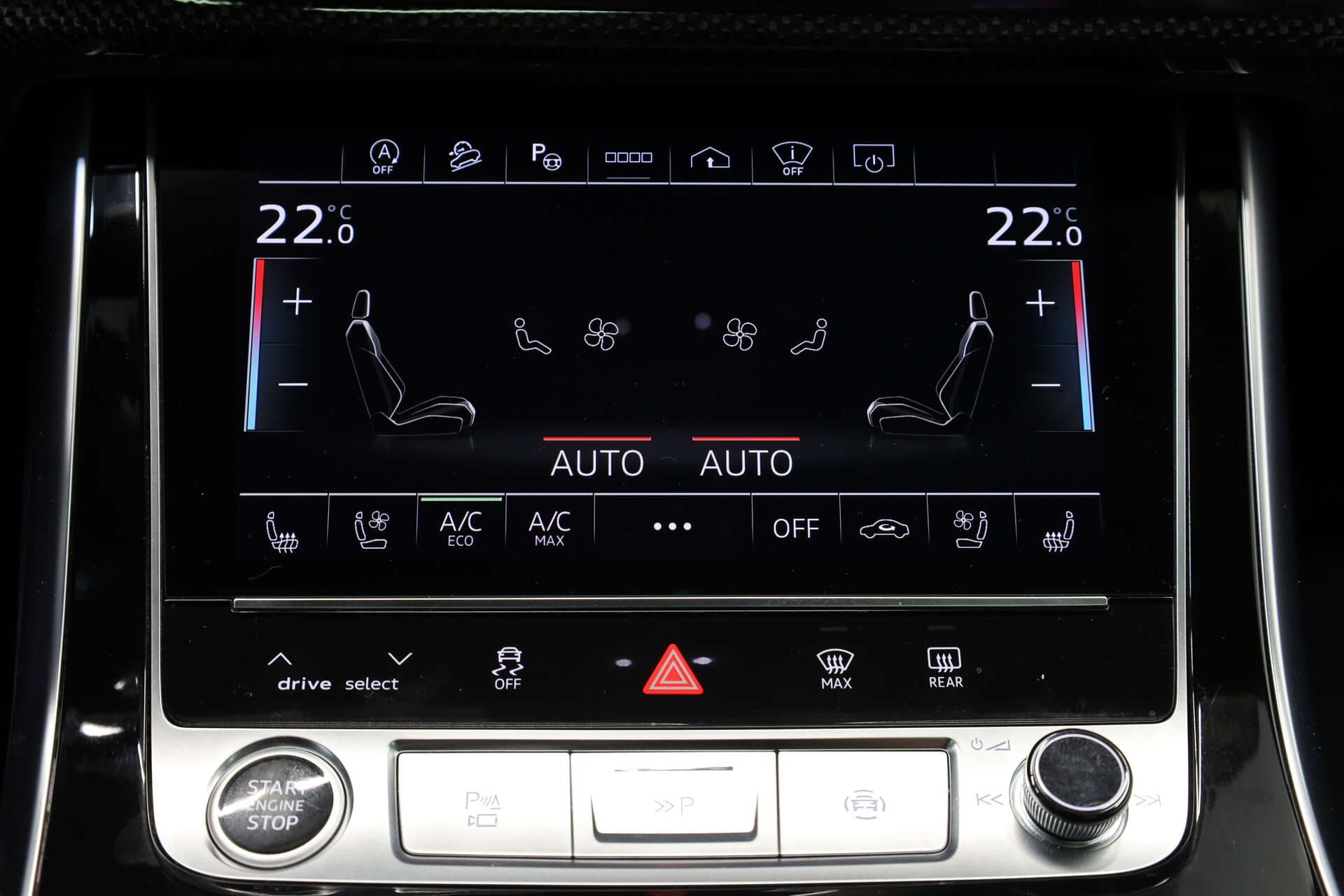 AUDI Q8, photo 15 sur 17