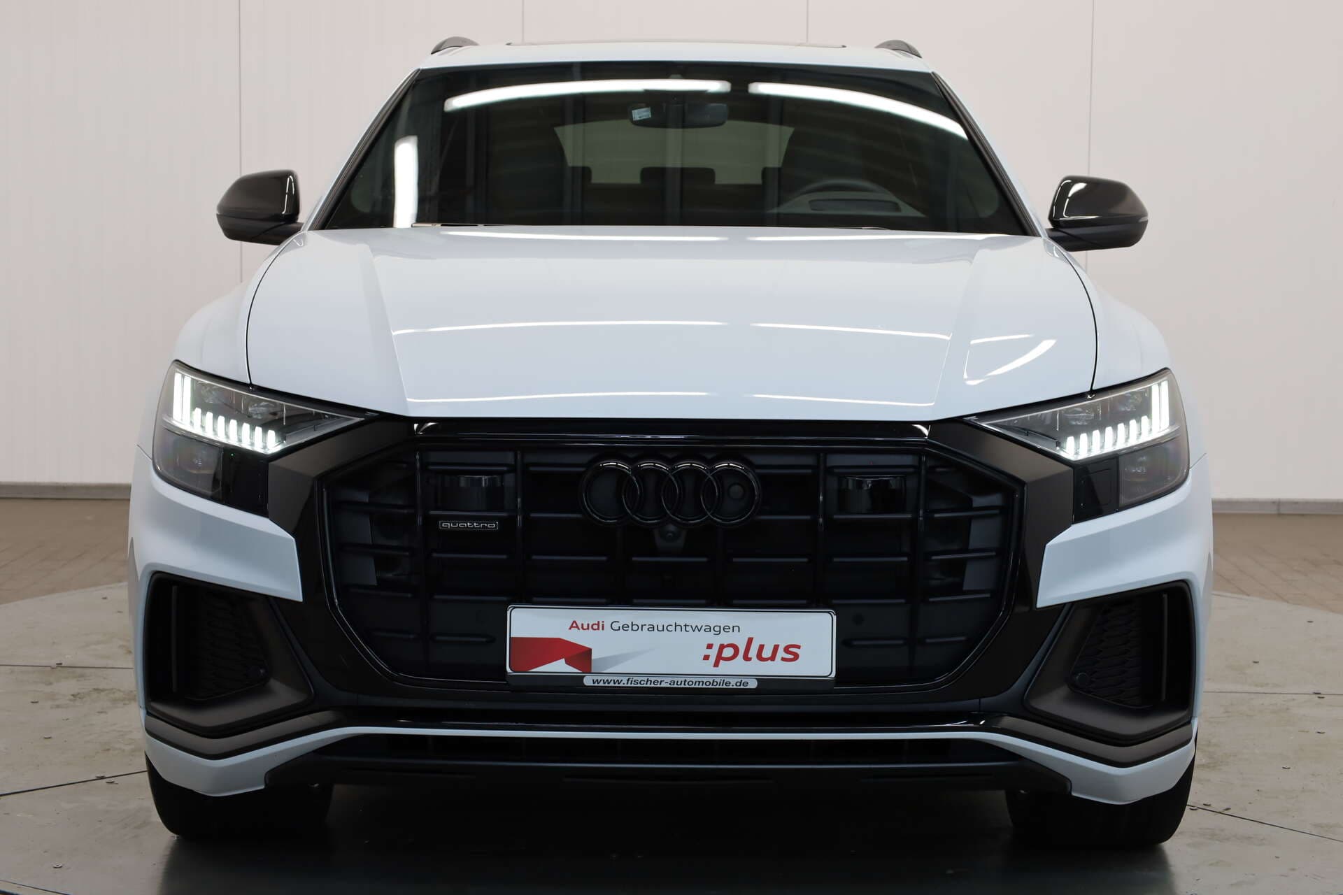 AUDI Q8, photo 2 sur 17