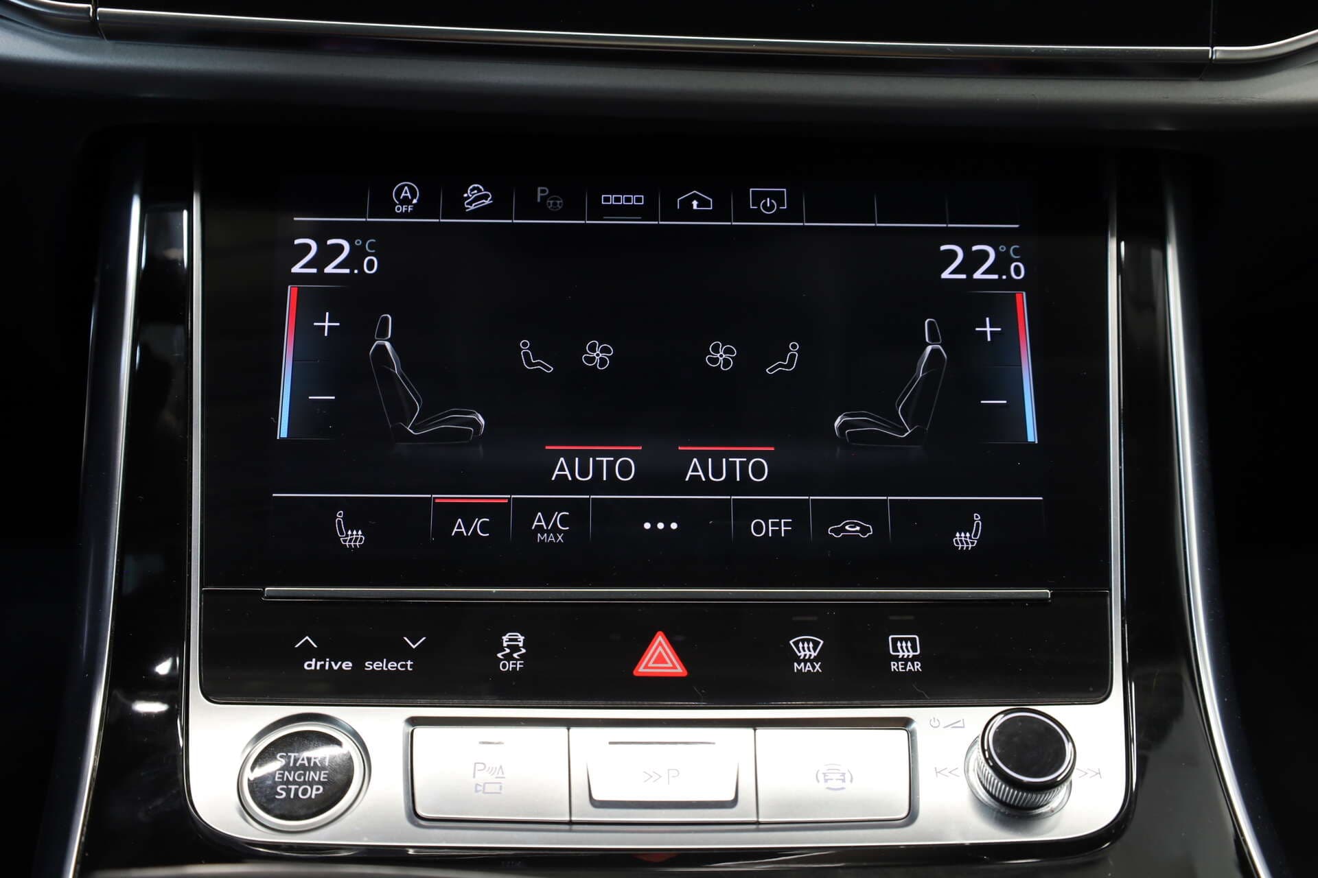 AUDI Q8, photo 16 sur 17