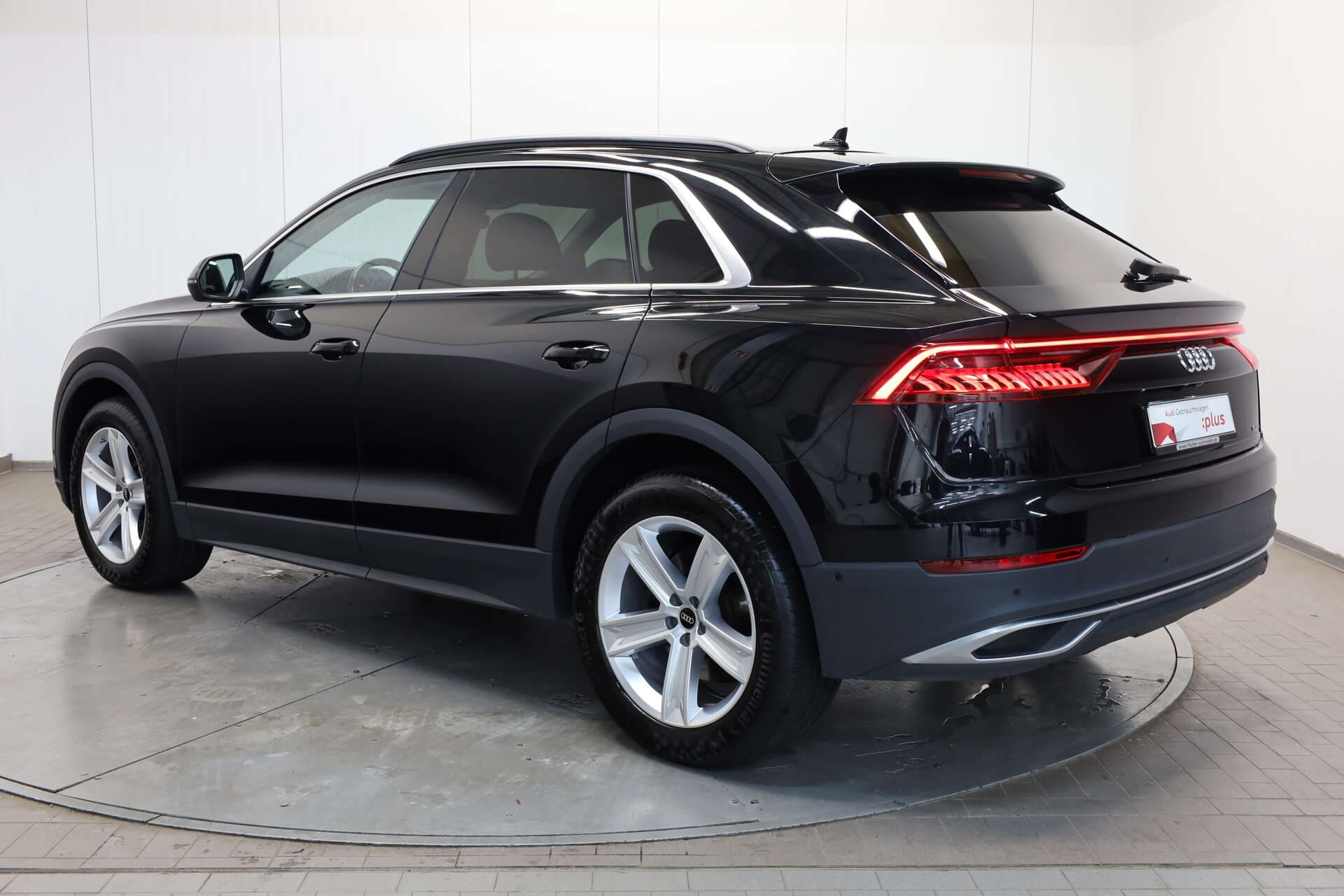 AUDI Q8, photo 3 sur 17