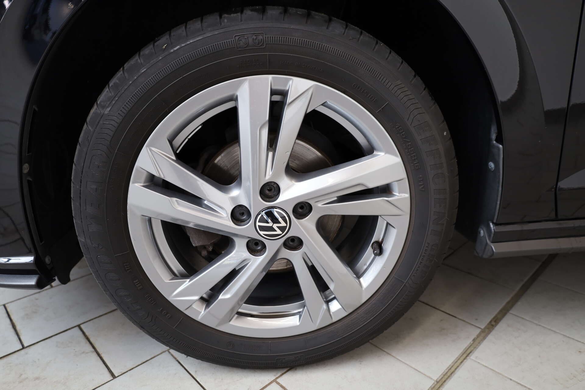 VOLKSWAGEN Polo, photo 16 sur 16