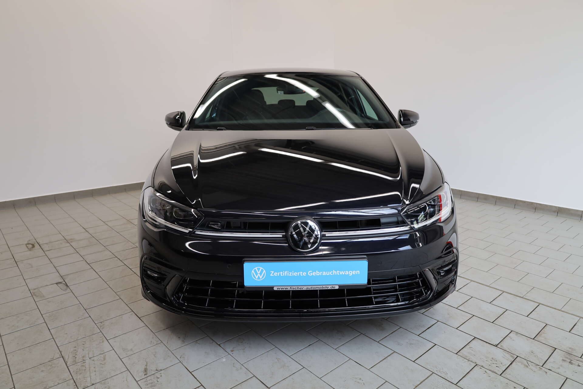 VOLKSWAGEN Polo, photo 2 sur 16