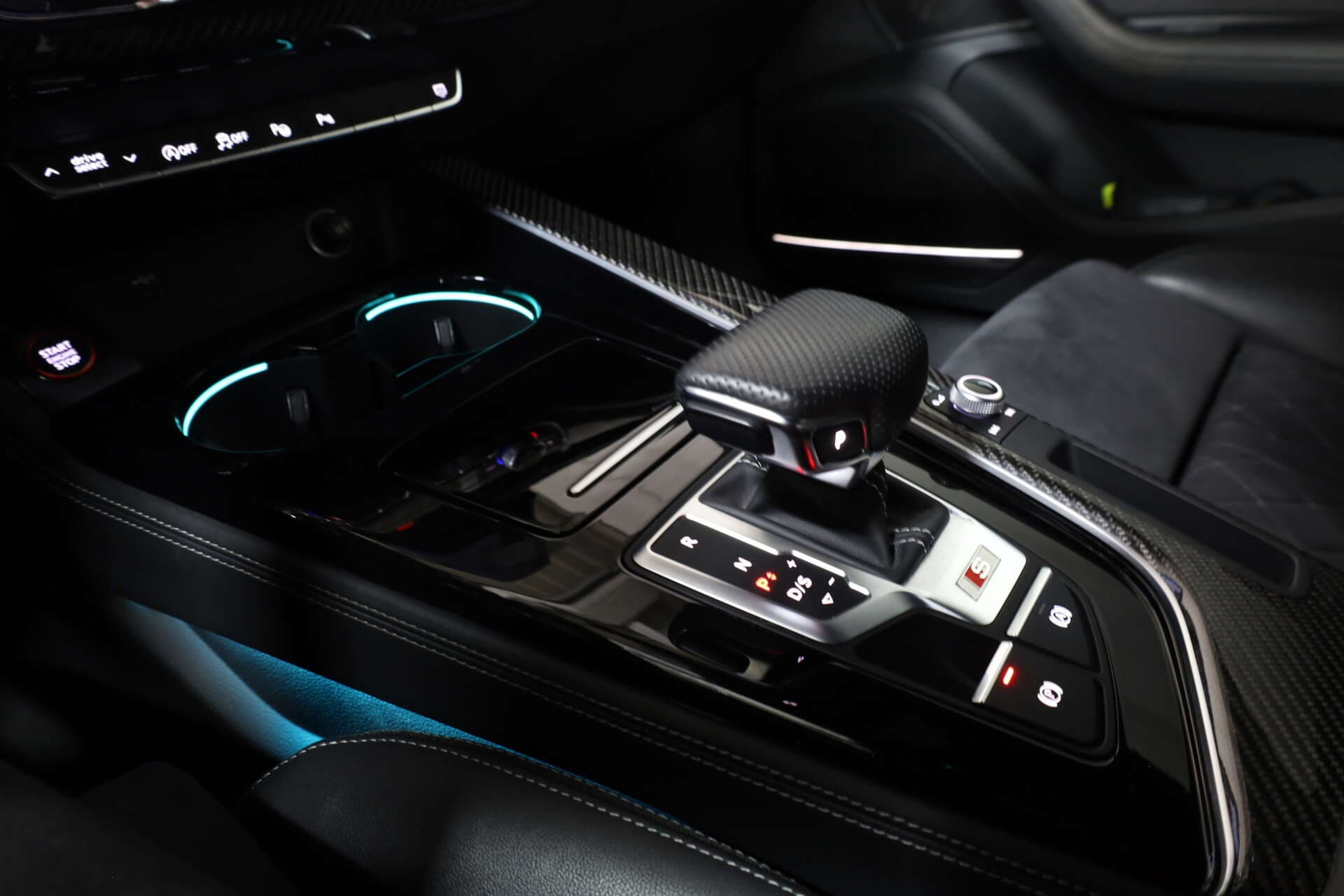 AUDI S4 Avant, photo 16 sur 17