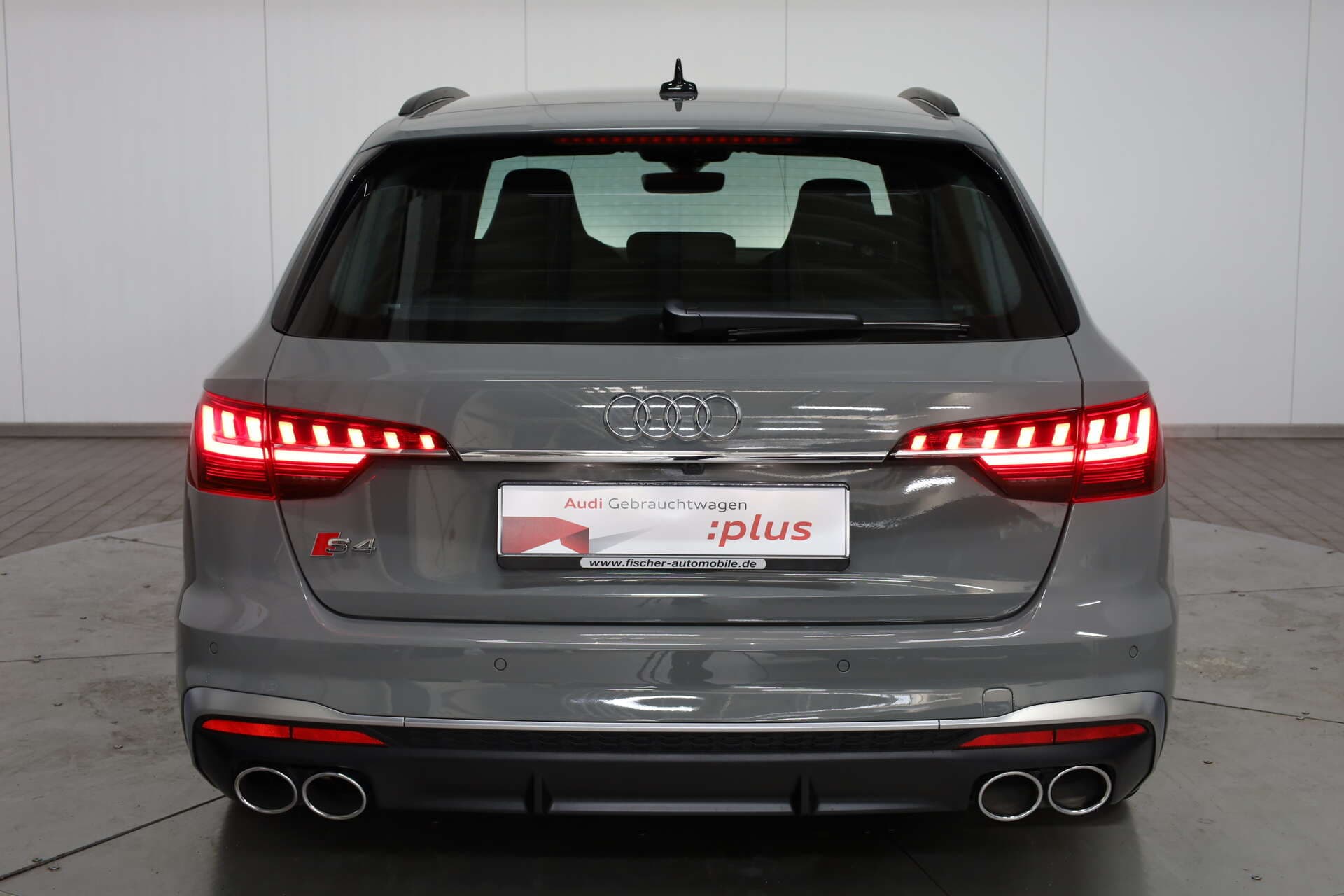AUDI S4 Avant, photo 4 sur 17