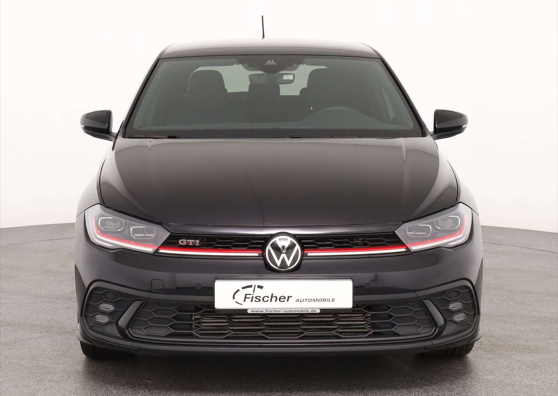 VOLKSWAGEN Polo, photo 2 sur 17