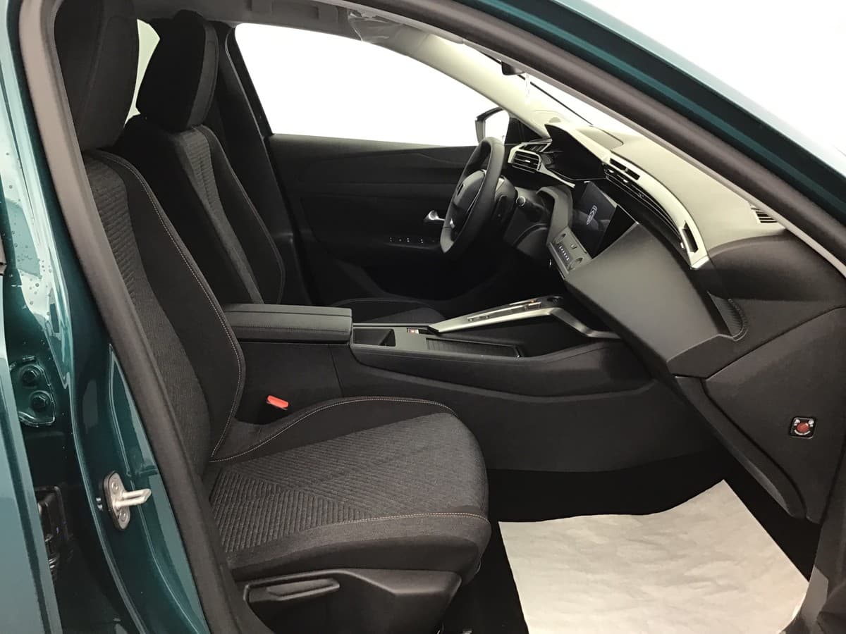 PEUGEOT 308 PHASE 3, photo 6 sur 6