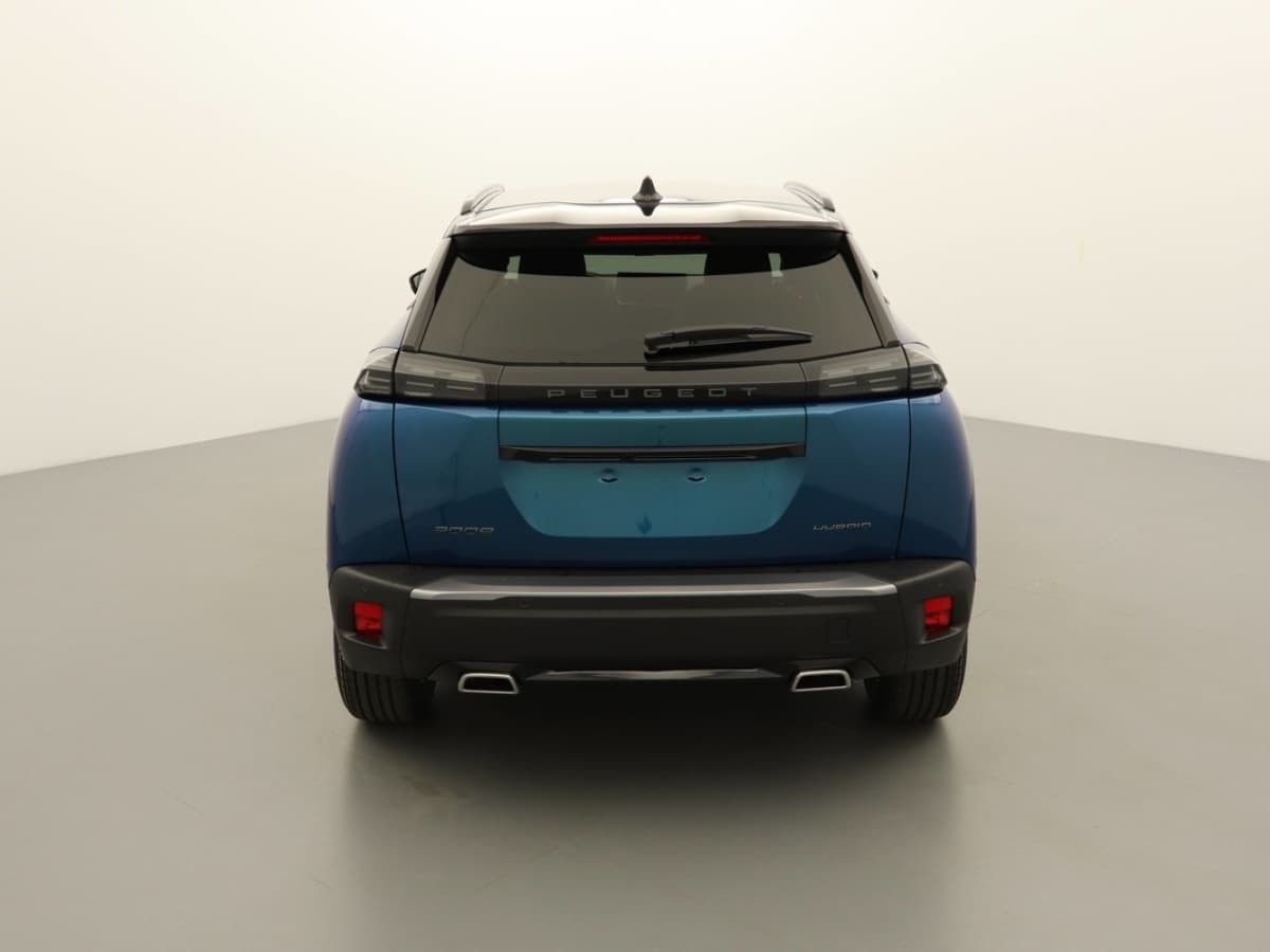PEUGEOT 2008 HYBRID 145, photo 5 sur 6