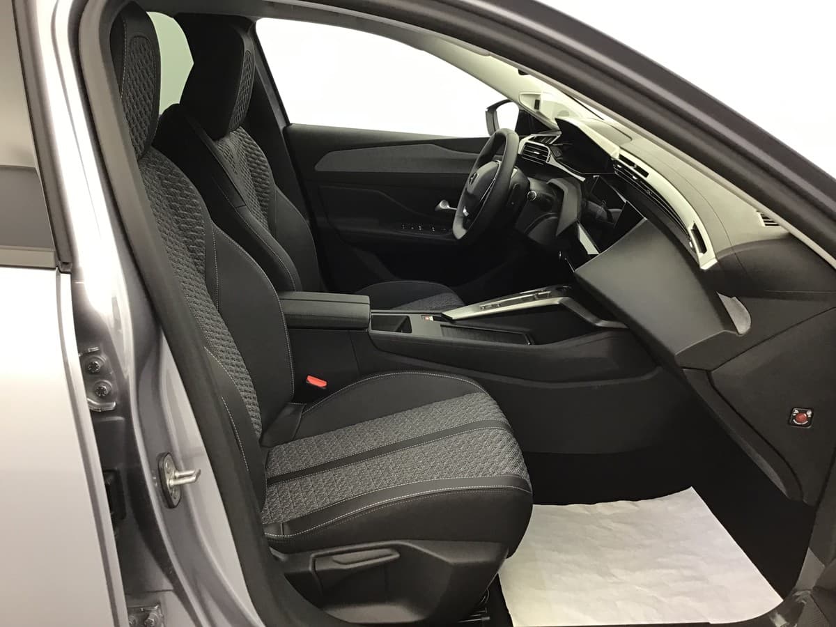 PEUGEOT 308 PHASE 3, photo 6 sur 6