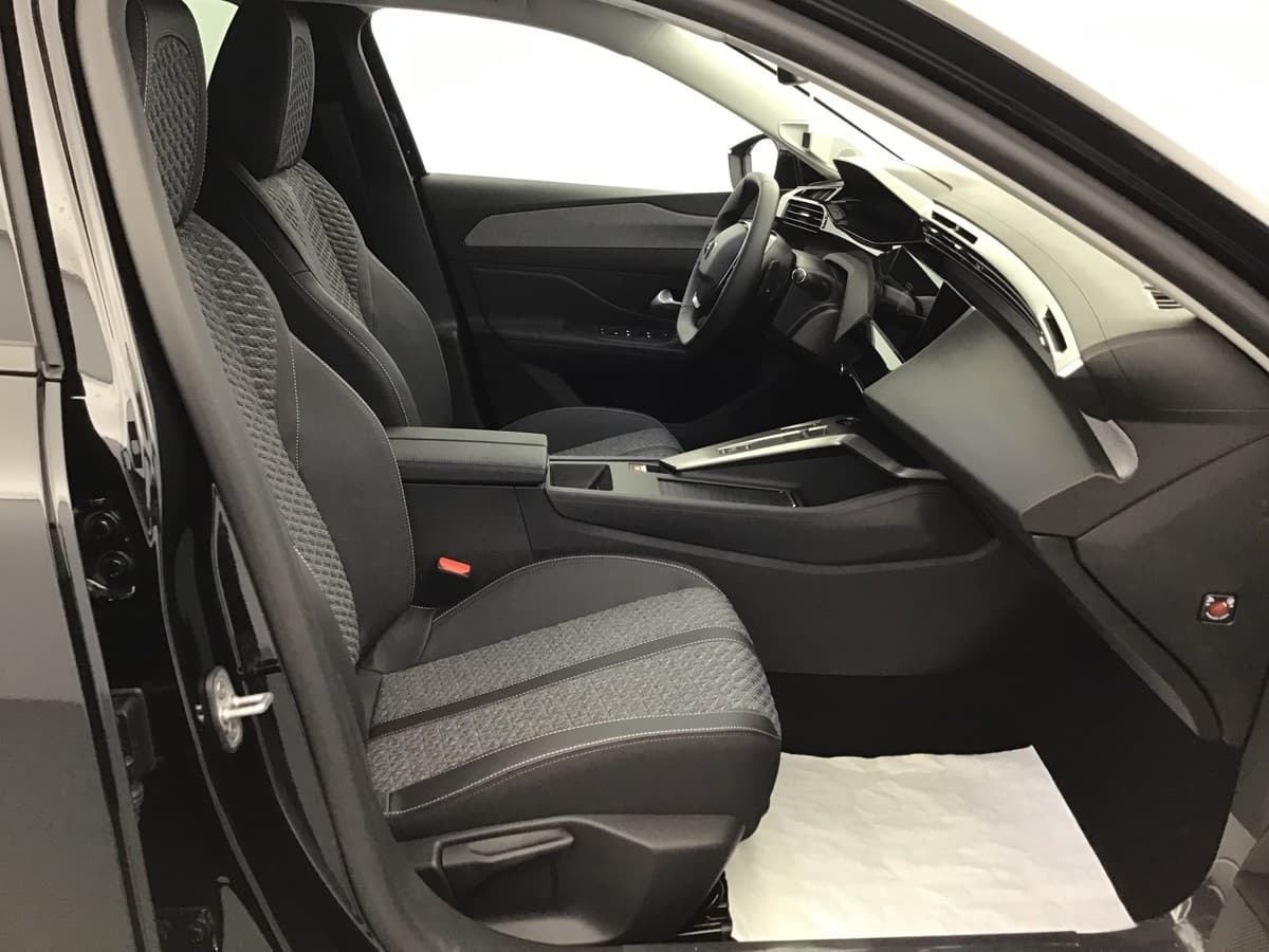 PEUGEOT 308 PHASE 3, photo 6 sur 6