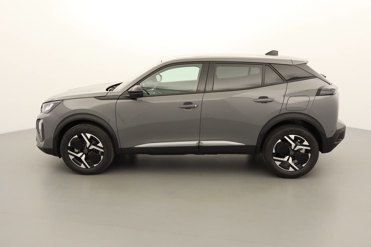 PEUGEOT 2008 HYBRID 145, photo 4 sur 6