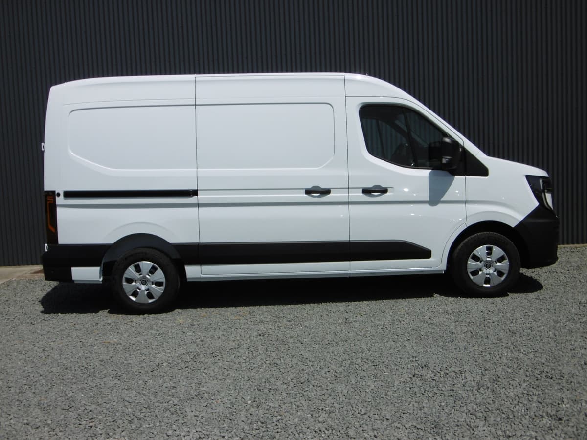 RENAULT MASTER 4 FGN 3T5 L2H2, photo 3 sur 6