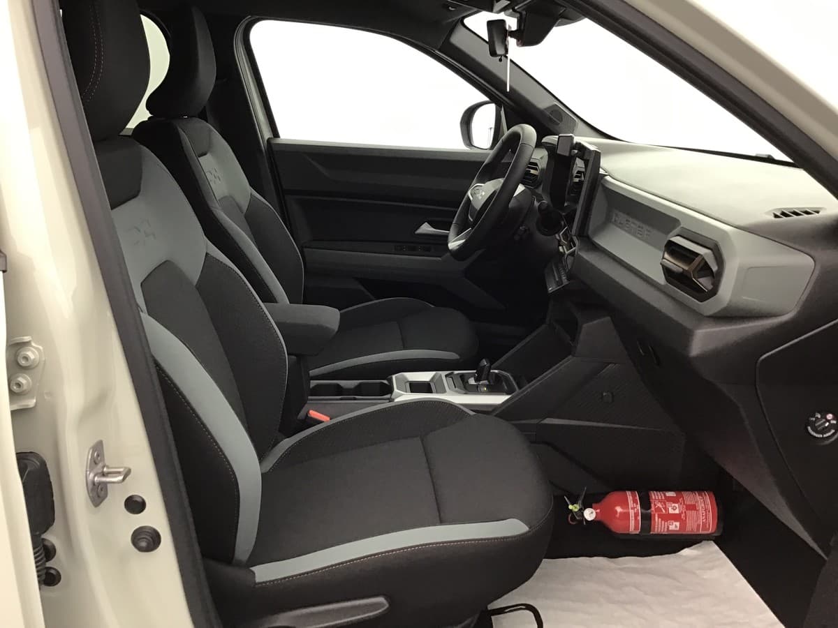 DACIA DUSTER, photo 6 sur 6