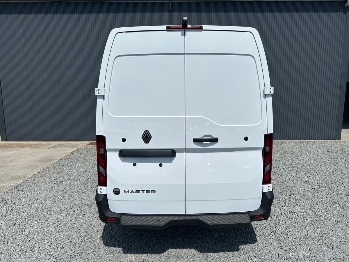 RENAULT MASTER 4 FGN 3T5 L3H2, photo 5 sur 6