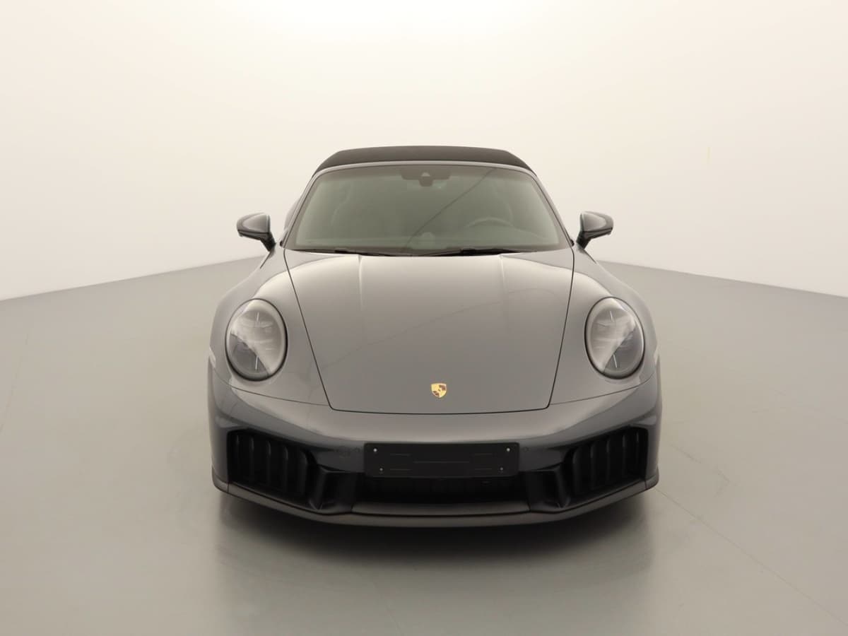 PORSCHE 992.2 TARGA 4, photo 3 sur 6