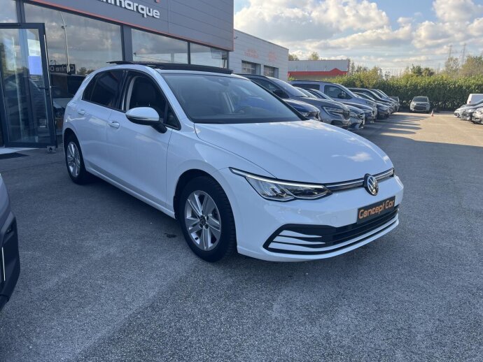 VOLKSWAGEN GOLF Life Plus 1.0 TSI 110cv + Toit ouvrant électrique + Vitres arrière surteintées