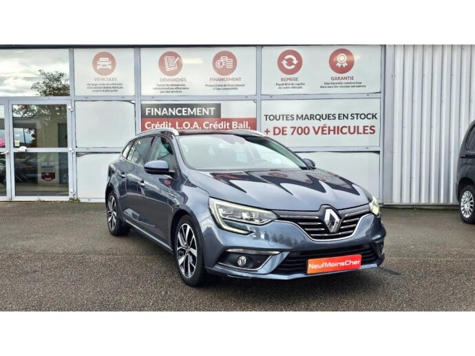 RENAULT Megane Estate Intens 1.5 BluedCi 115cv EDC + Bose + Toit pano + Attelage + Camera + Affichage tête haute