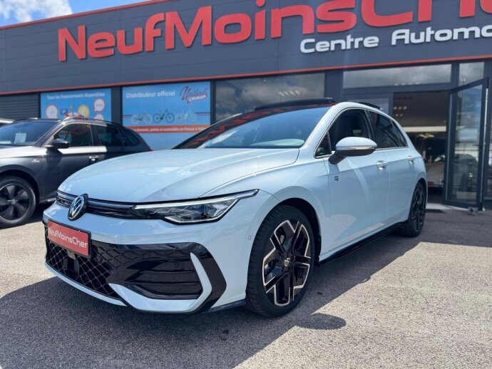 VOLKSWAGEN GOLF R-Line 2.0 TDI 150cv DSG7 + Toit panoramique + JA18 YORK + Pack Hiver + NEUF 0KM