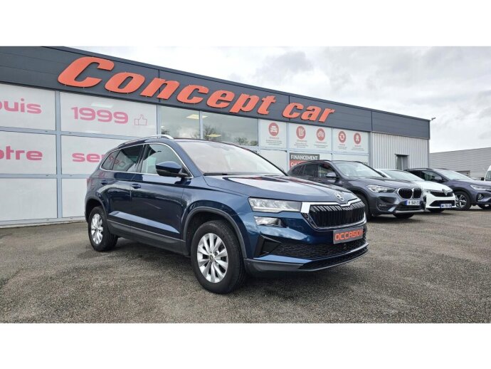SKODA KAROQ AMBITION 1.5 TSI 150cv DSG7 + Pack Parking + Pack Design + Pack Hiver Plus
