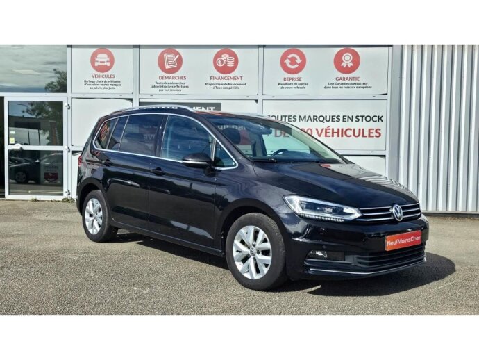 VOLKSWAGEN TOURAN Trendline 1.6 TDI 115cv 7places + Toit Pano + Attelage + ACC + Camera de Recul + Clim Auto